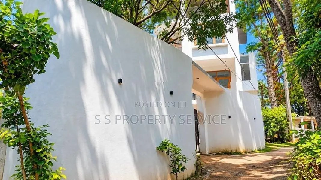 Weligama - Hotel for Sale (SSPC-54)