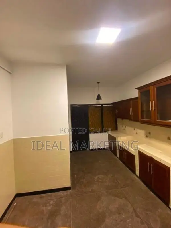 Nugegoda - House for rent