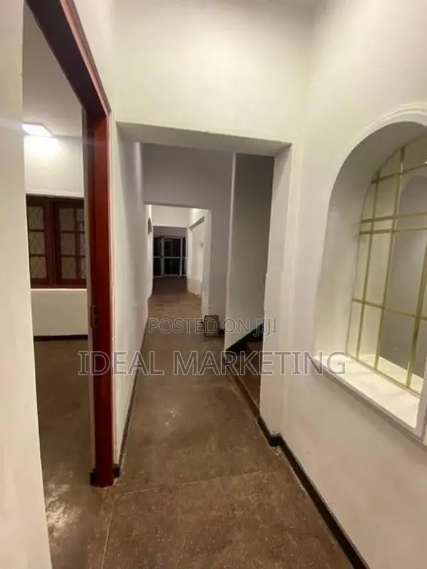 Nugegoda - House for rent