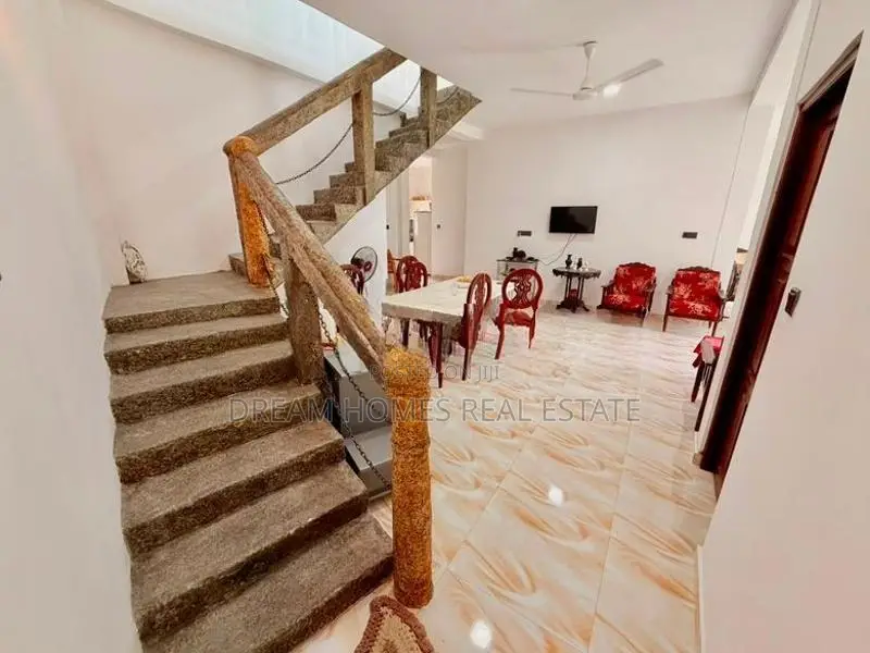 5BR House with 15.6 Perch land – Kahathuduwa