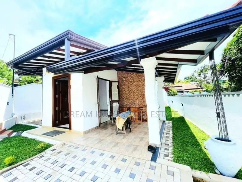 Brand New House for Sale Near Piliyandala