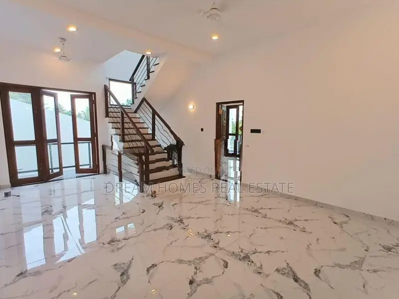 4-Bedroom House for Sale – Piliyandala