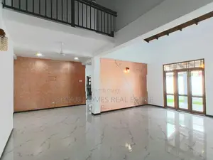 4BR House with 3 Vehicle Parking – Makandana
