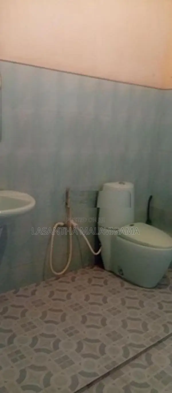 Single storey houses for sale in Athurugiriya