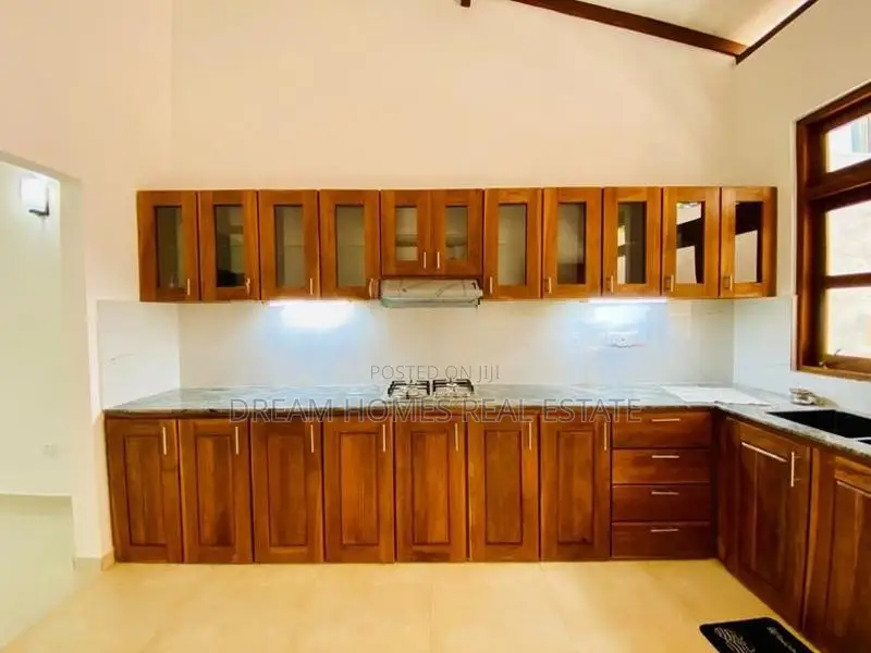New Single Storey House for Sale in Athurugiriya