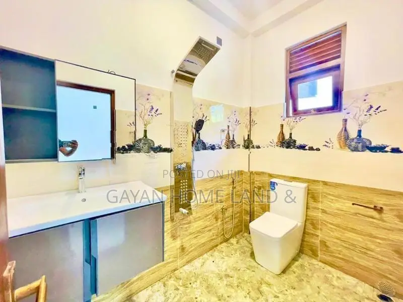 Brand New Beautiful Two Storey House in Kahathuduwa