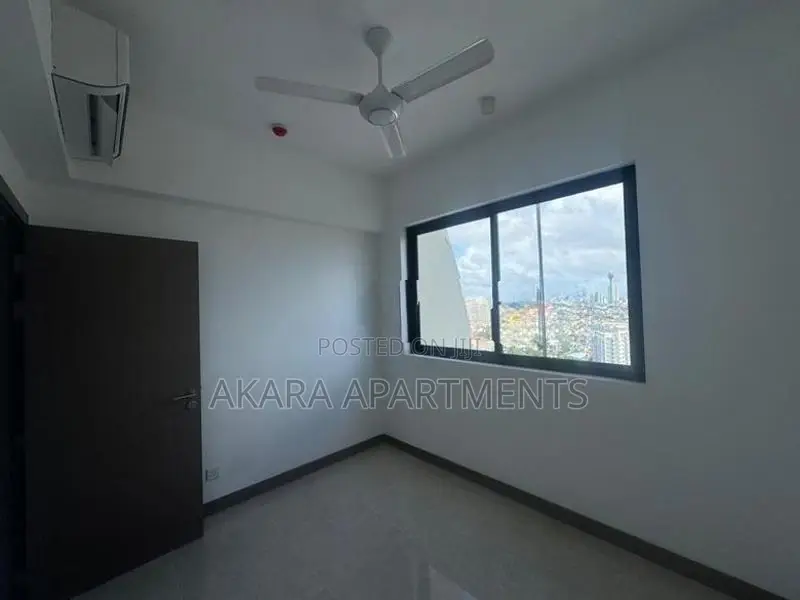 Marina Square - Unfurnished Apartment for Sale Colombo 15 A53103