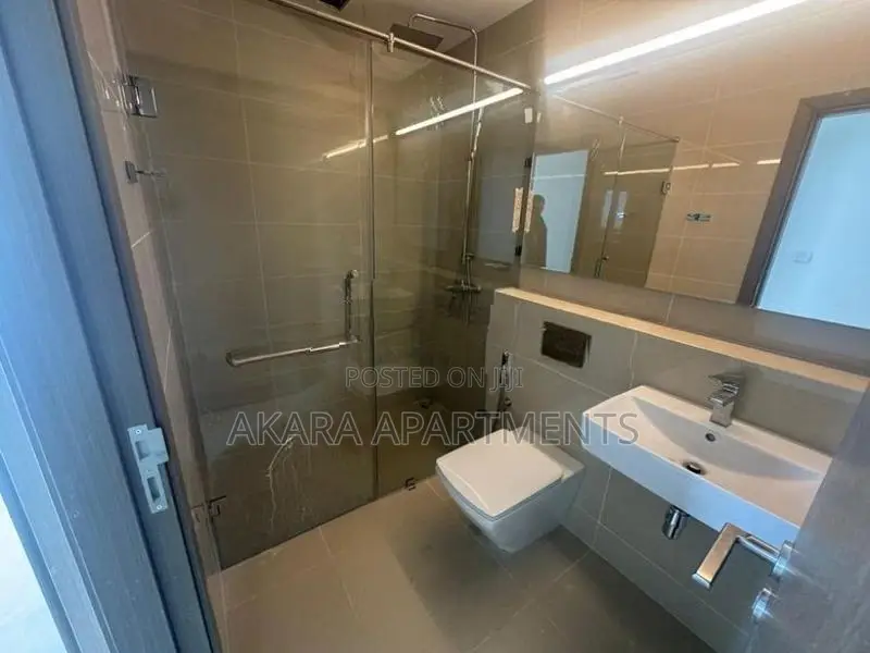 Marina Square - Unfurnished Apartment for Sale Colombo 15 A53103