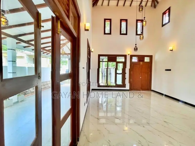 Brand New Single Storey House in a VIP Residence Complex Pokunuwita