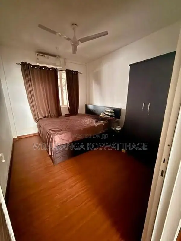 Two Story House for Sale in Battaramulla Koswatta
