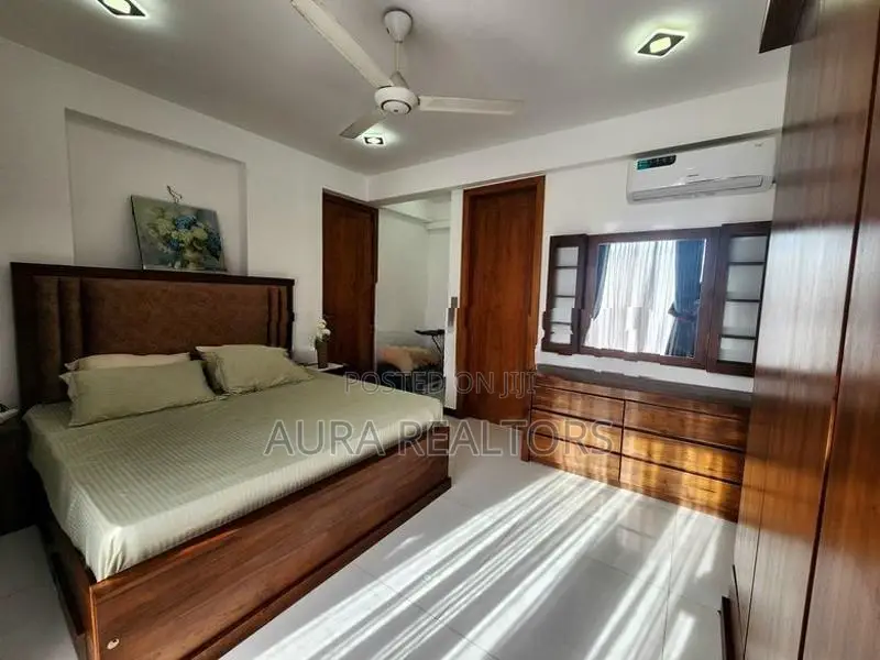 Apartment for Rent in Florida ( P-214)