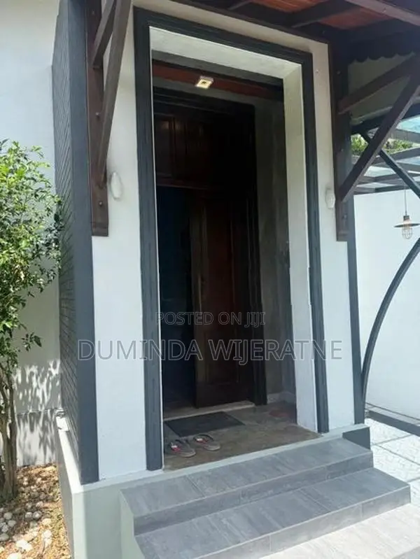 House For Sale Hokandara In Talawatugoda
