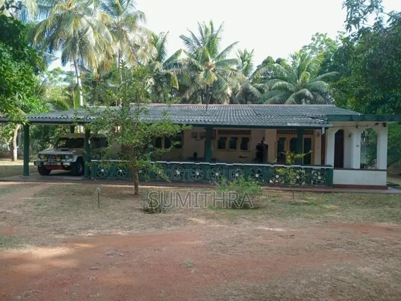 Land With House For Sale – Anuradhapura
