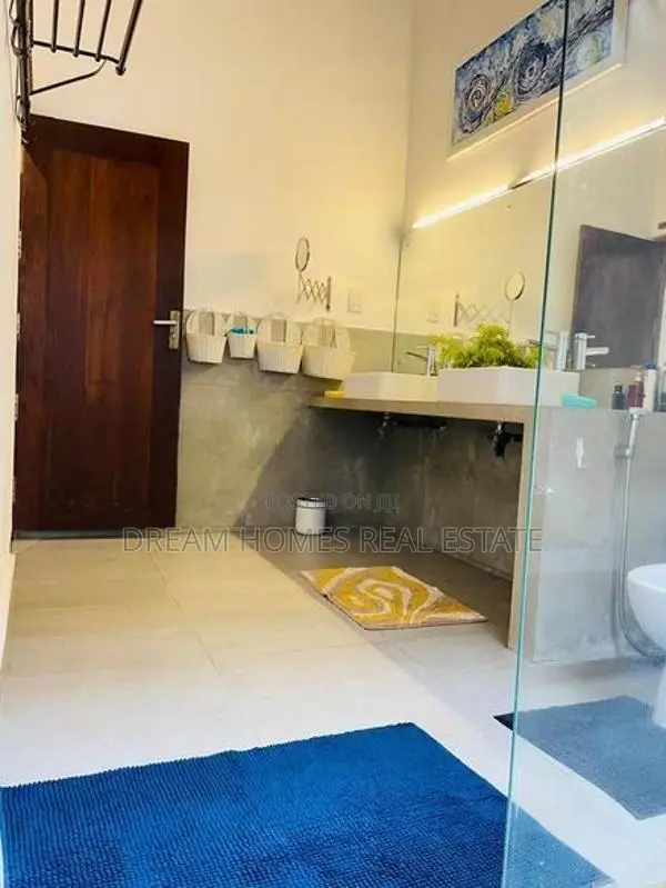 4BR House with Large Garden for Rent – Kottawa