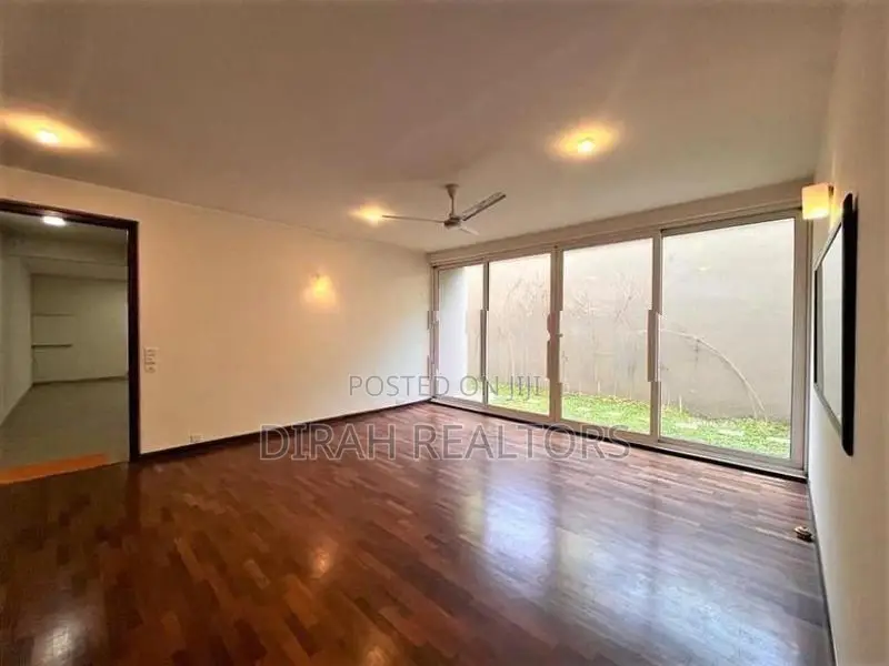Luxury 4BR House for Sale | Thalawathugoda (DR-028)