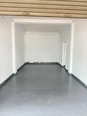 Shop for Rent in Maththegoda