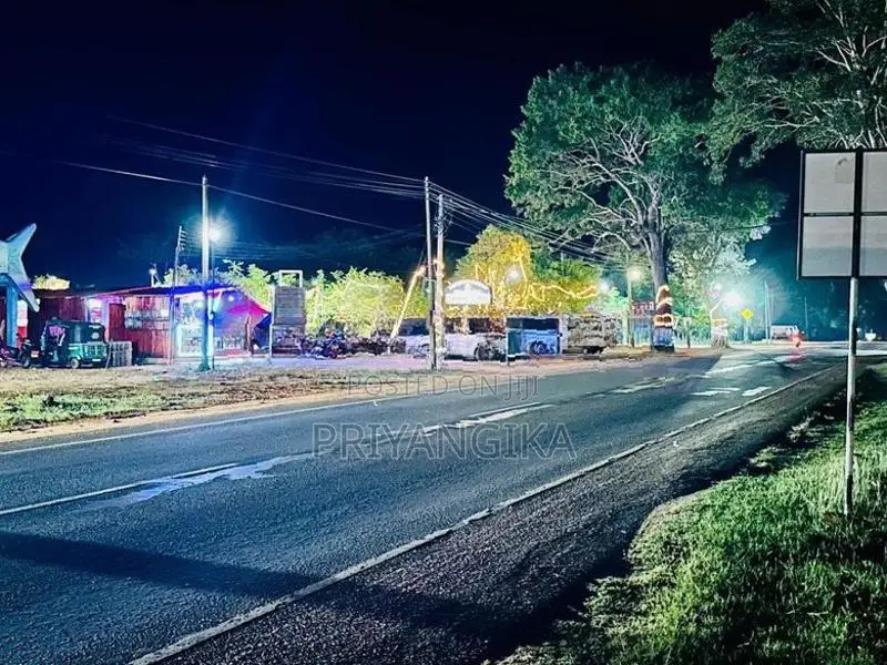 Commercial Bulding For Rent In Vavuniya