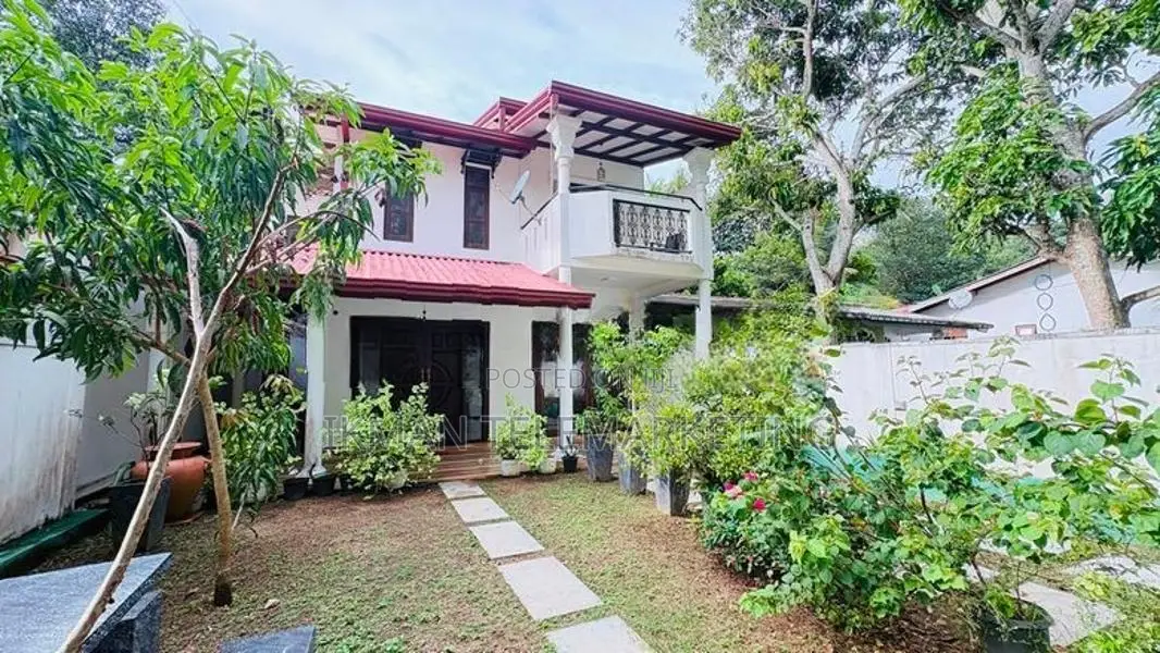Spacious Two-Storey House for Rent in Pothupitiya, Wadduwa