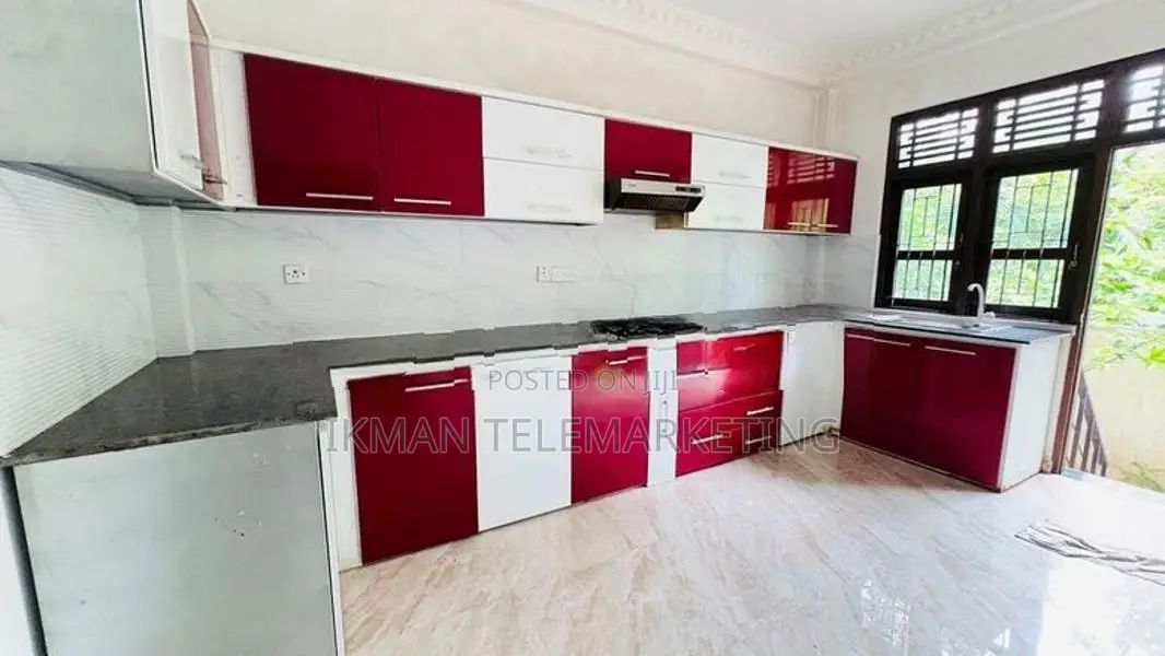 Spacious Two-Storey House for Rent in Pothupitiya, Wadduwa