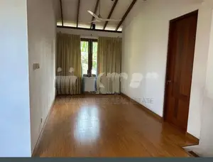 4-Bedroom House for Rent – Thalawathugoda