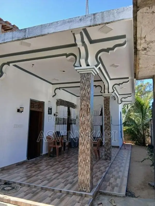 Batticaloa House For Sale