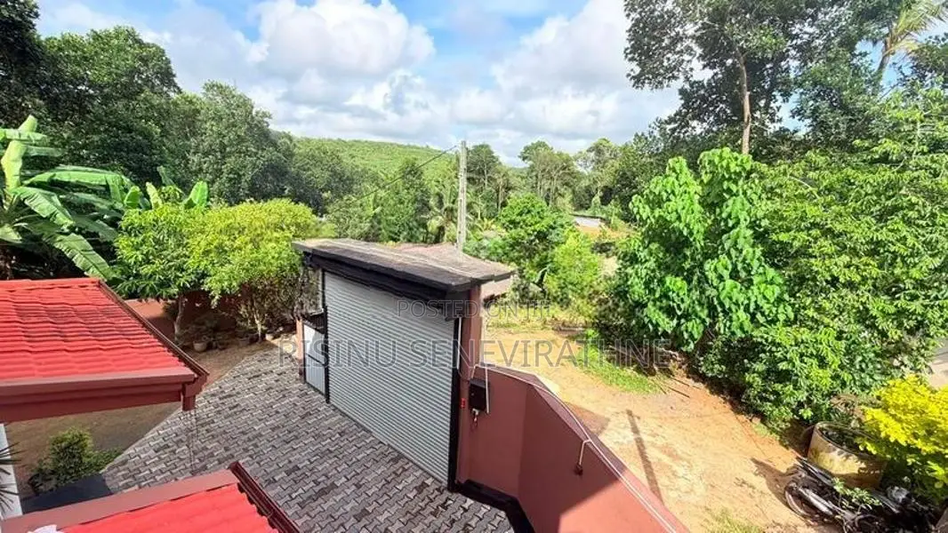 House for Sale in Yakgaha