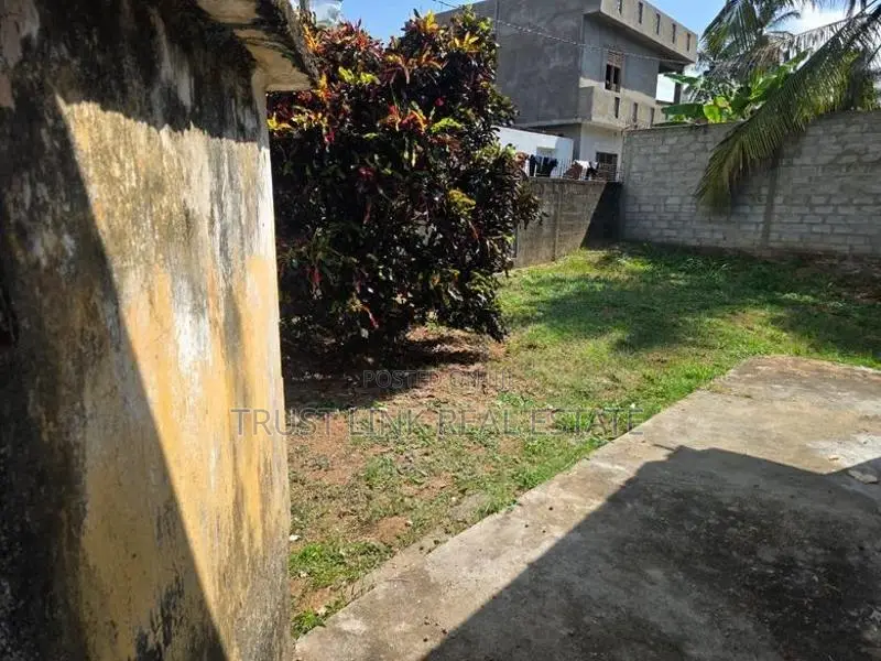 Land For Sale In Wattala