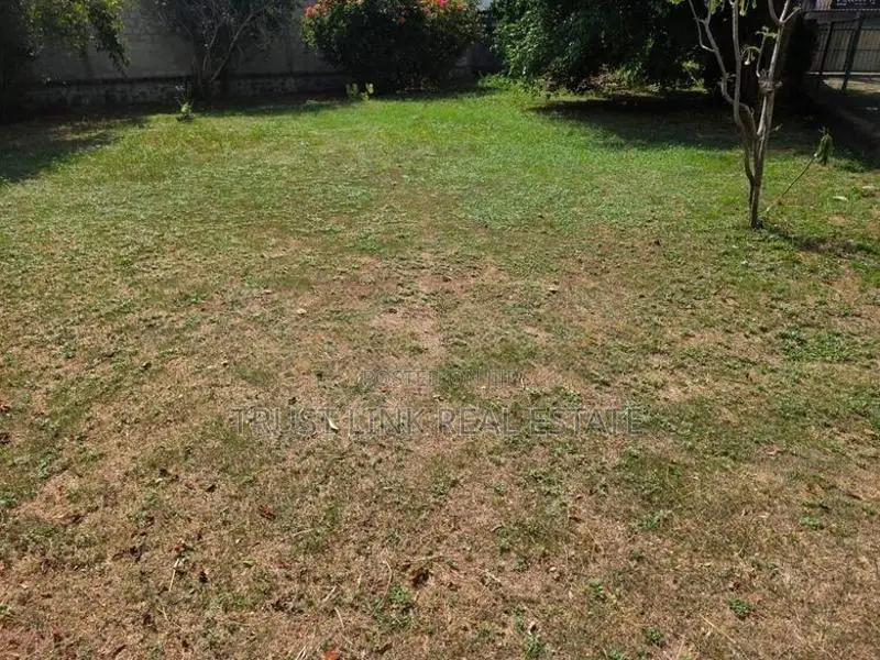Land For Sale In Wattala