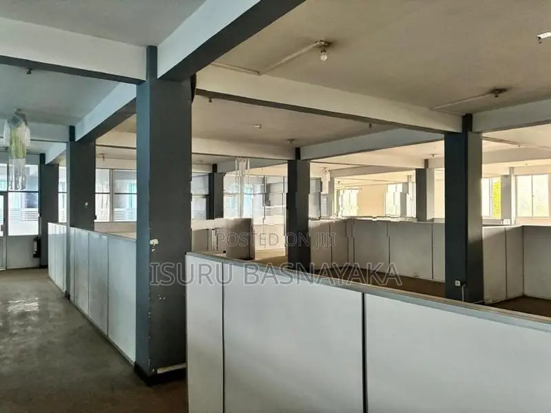 Kaduwela 1st Floor Office Space for Rent