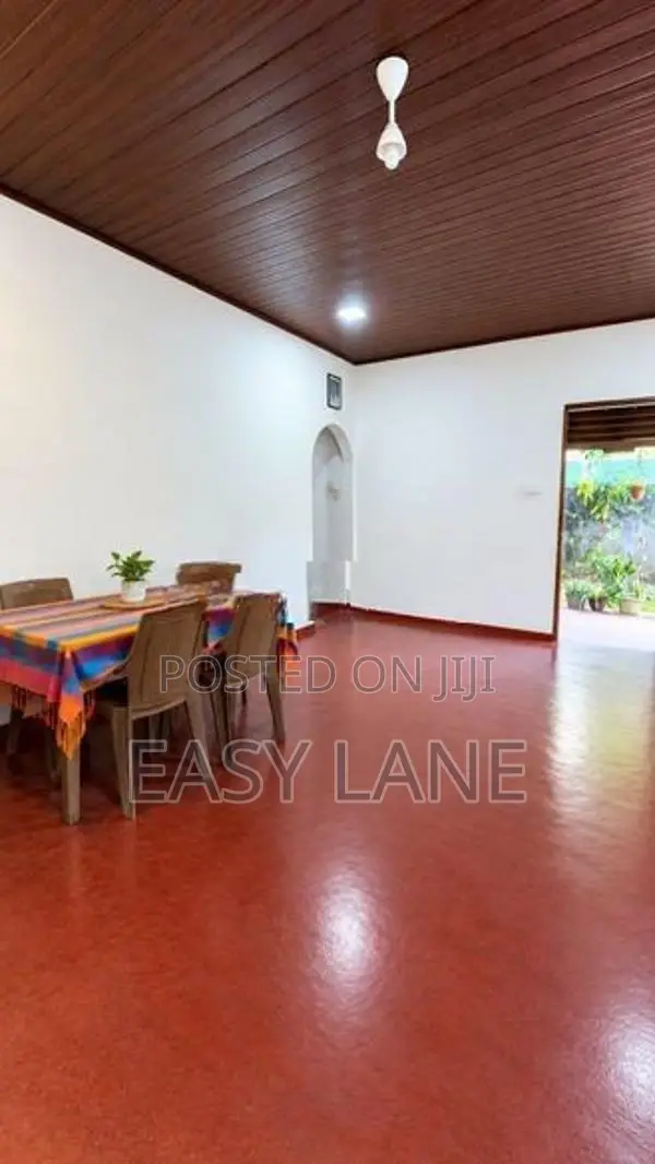 House for Sale in Yakkala