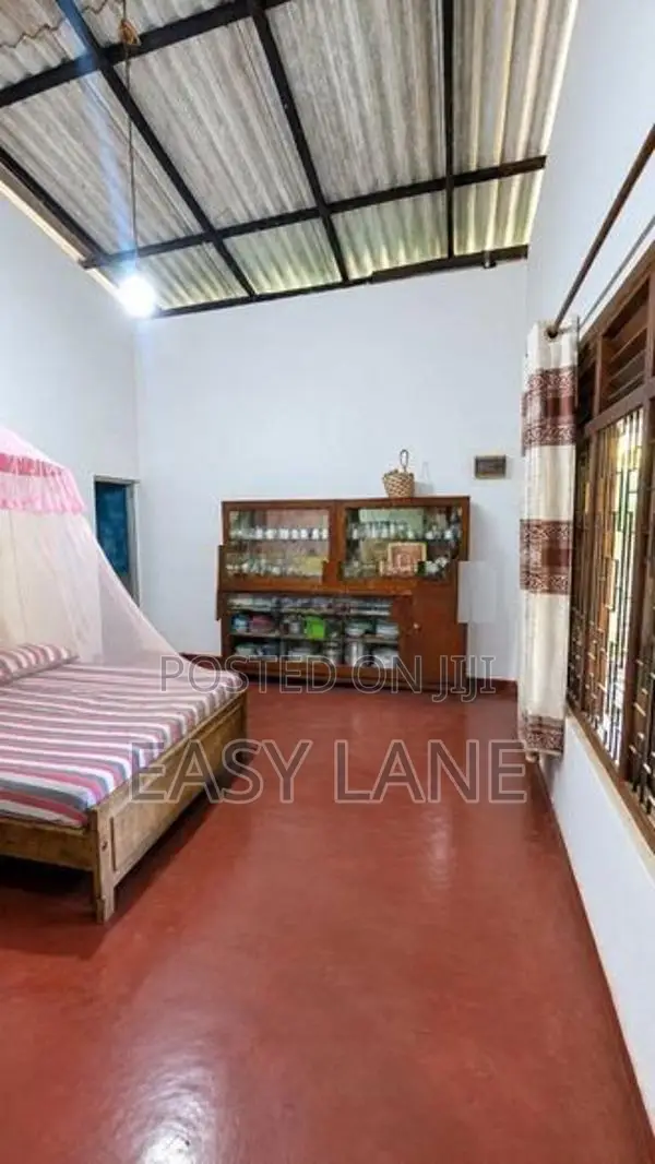 House for Sale in Yakkala