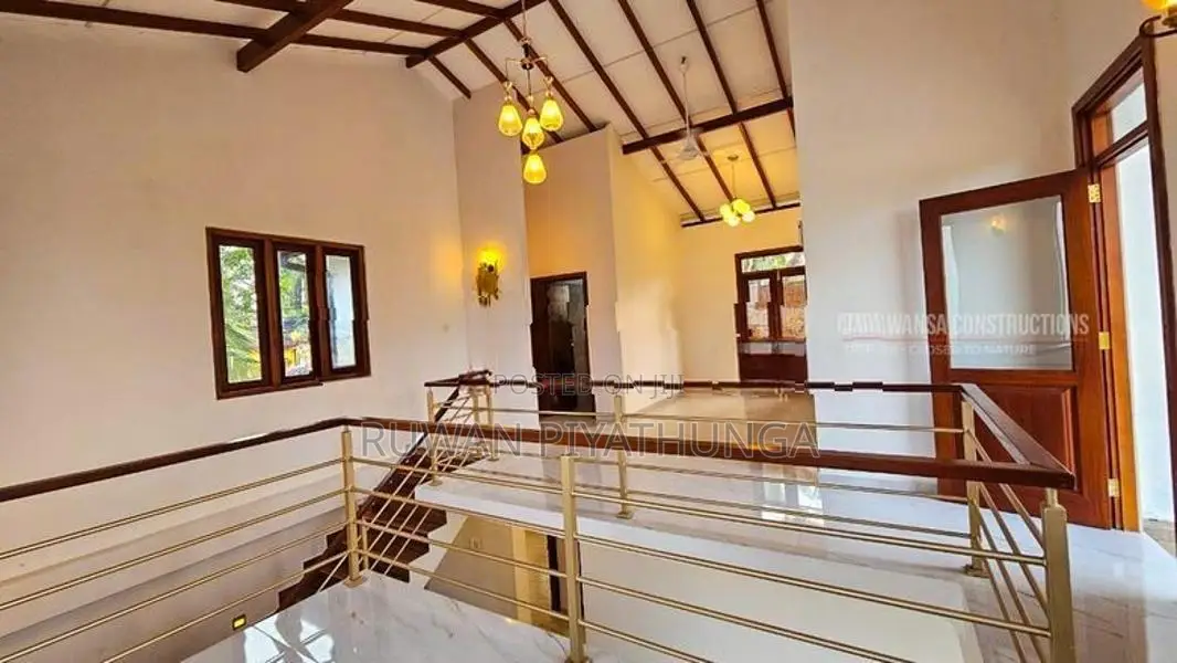 හෝමාගම නව නිවසක් විකිණීමට
