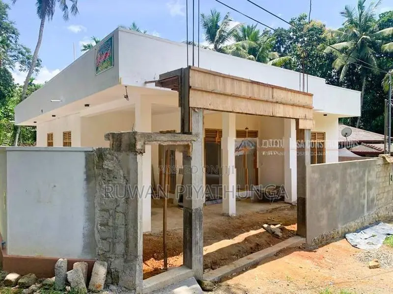 හෝමාගම 3-Bedroom නව නිවසක් විකිණීමට