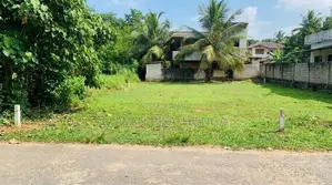 රුක්මල්ගම පර්චස් 15 ක ඉඩමක් විකිණීමට