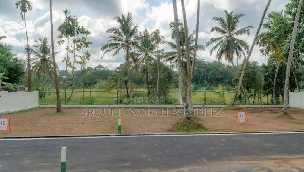 Valuable Land for Sale in Thalawathugoda
