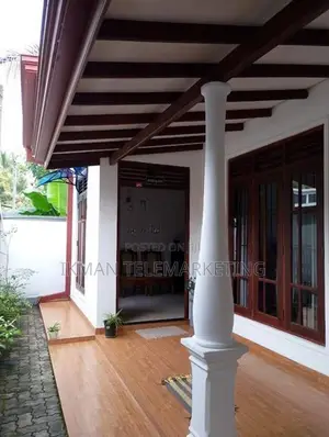 House for Sale in Athurugiriya