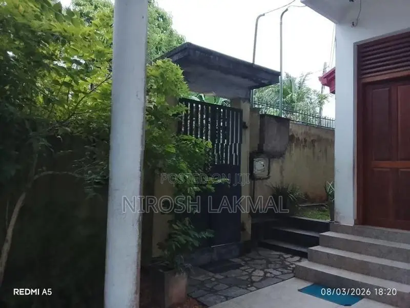 3 Bed Room House Rent in Nagoda