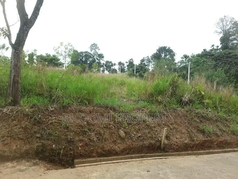 Land for Sale in Peradeniya