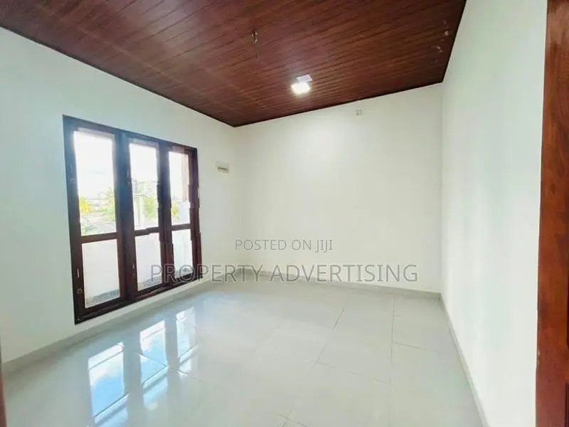 🏡 Wattala Luxury Brand New 2-Storey House for Sale (Kerawalapitiya)