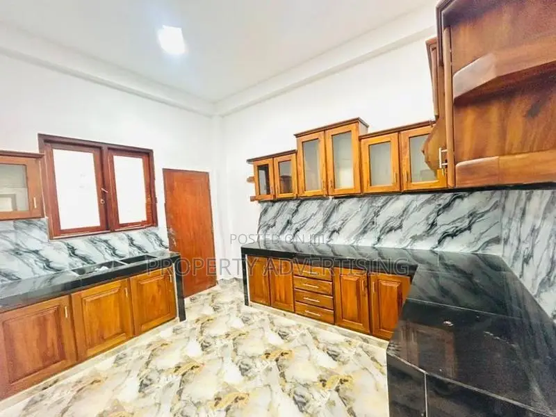 🏡 Wattala Luxury Brand New 2-Storey House for Sale (Kerawalapitiya)