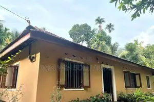 Prime Land For Sale in Polgahawela