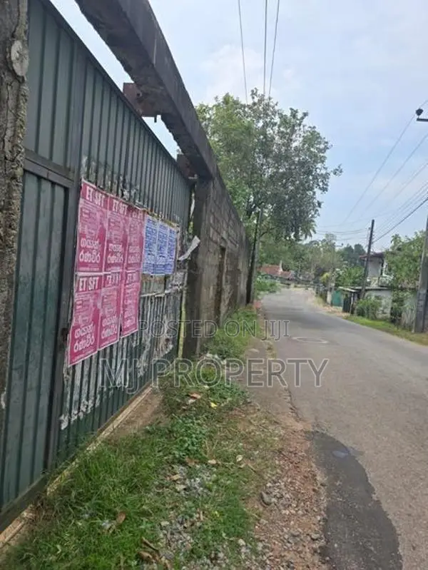 ( TS-1201) Valuable Residential Bare Land Sale in Piliyandala