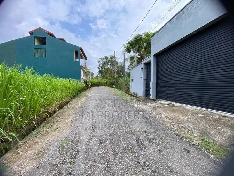 ( TS-1202) Valuable Two Storey House Sale in Athurugiriya