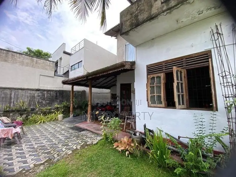 ( TS-1202) Valuable Two Storey House Sale in Athurugiriya