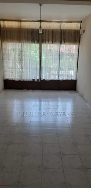 Colombo 8 Elvitigala Mawatha 02 Bed Rooms Apartment for Rent
