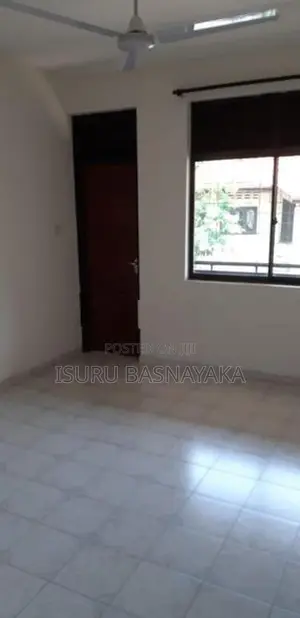 Colombo 8 Elvitigala Mawatha 02 Bed Rooms Apartment for Rent