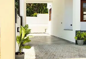 Newly Built Two Story House for Sale in Gampaha M01