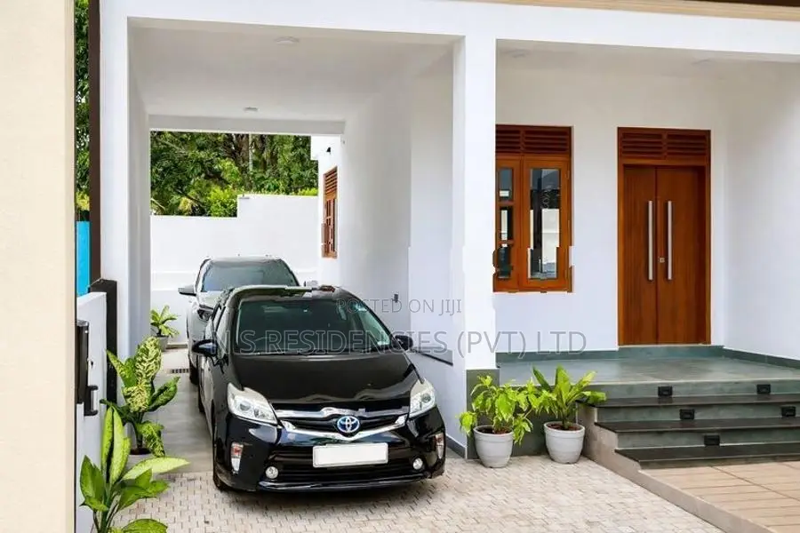 Modern House for Sale in Yakkala - Y 01