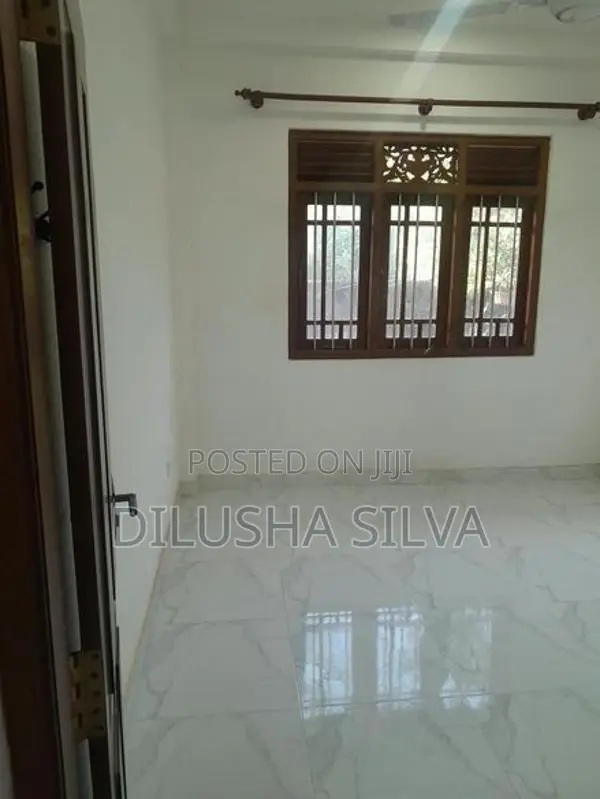 House For Rent In Kalutara (Near Railway Station)
