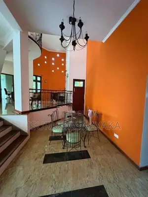 Piliyandala 2 Storey House for Rent